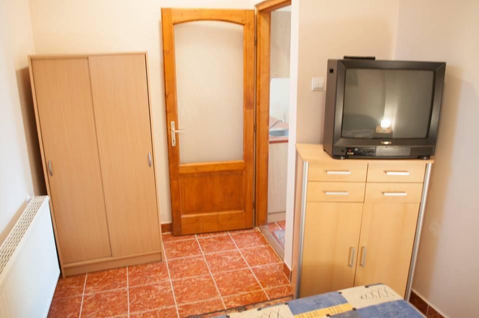 Bornemisza Kuria Apartment Tiszabecs Exterior foto
