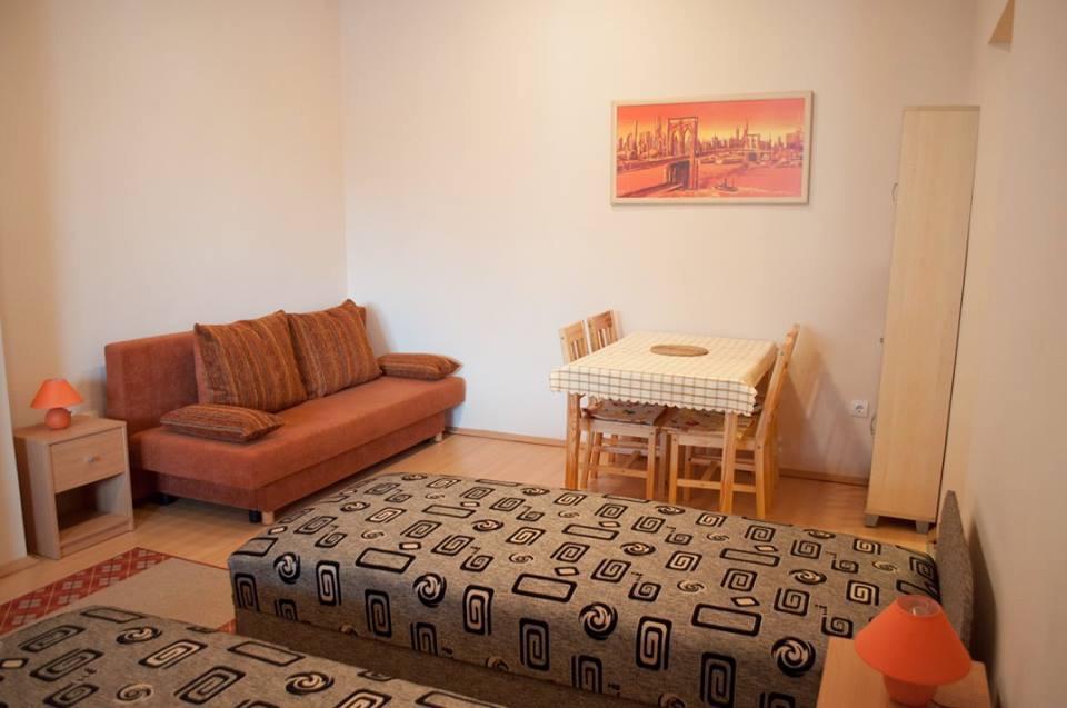Bornemisza Kuria Apartment Tiszabecs Exterior foto