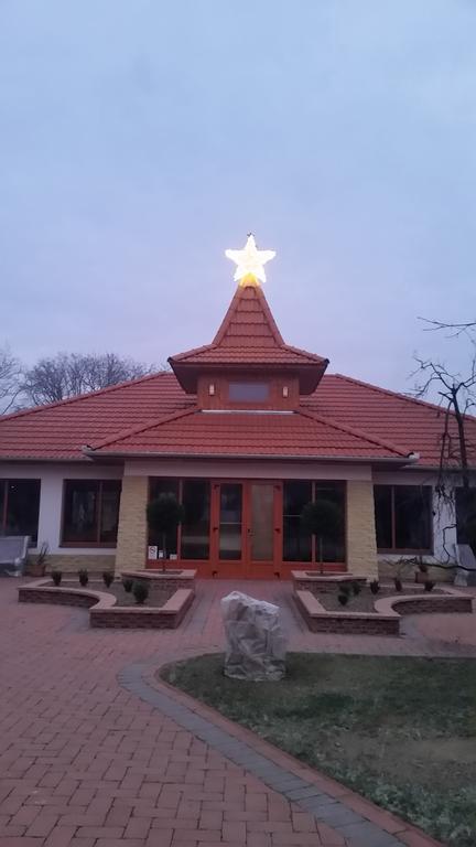 Bornemisza Kuria Apartment Tiszabecs Exterior foto